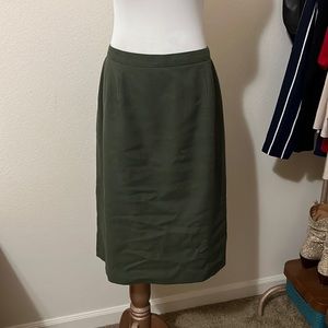 LE Suit Pencil skirt